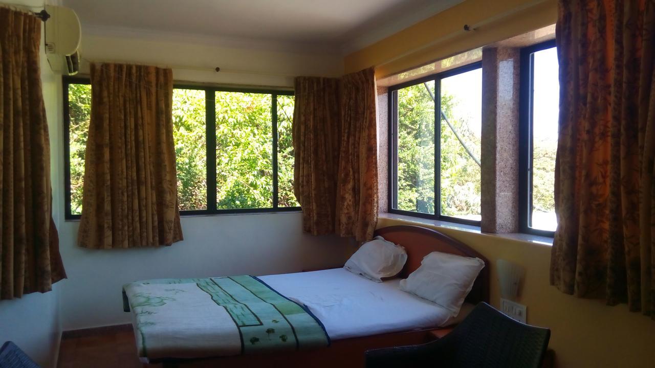 Hotel Tree Top マハバレシュワール エクステリア 写真